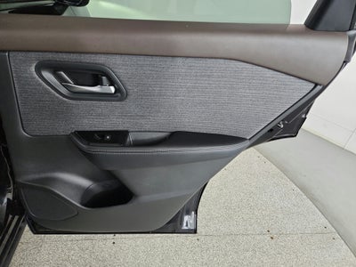 2023 Nissan Rogue FWD SV