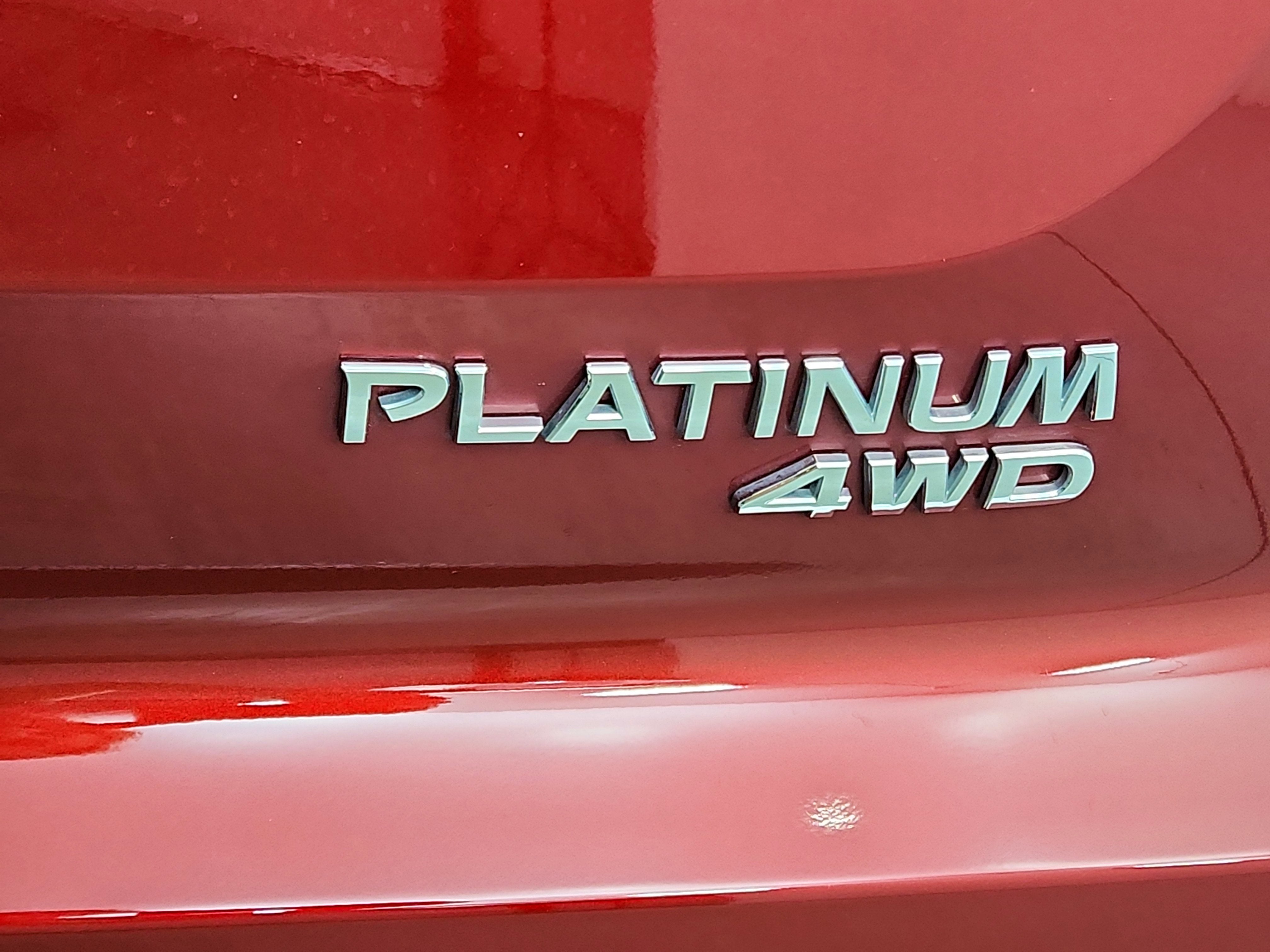 2025 Nissan Pathfinder Platinum