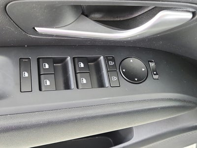 2025 Hyundai Santa Cruz SEL FWD