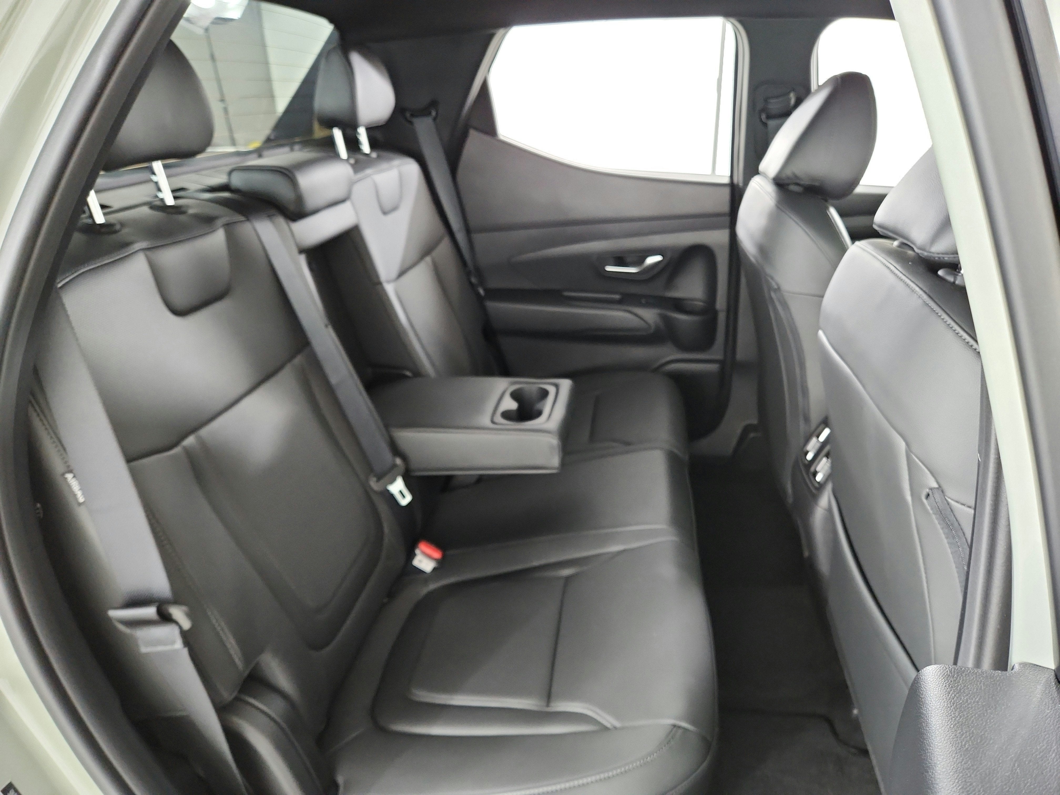 2025 Hyundai Santa Cruz SEL FWD