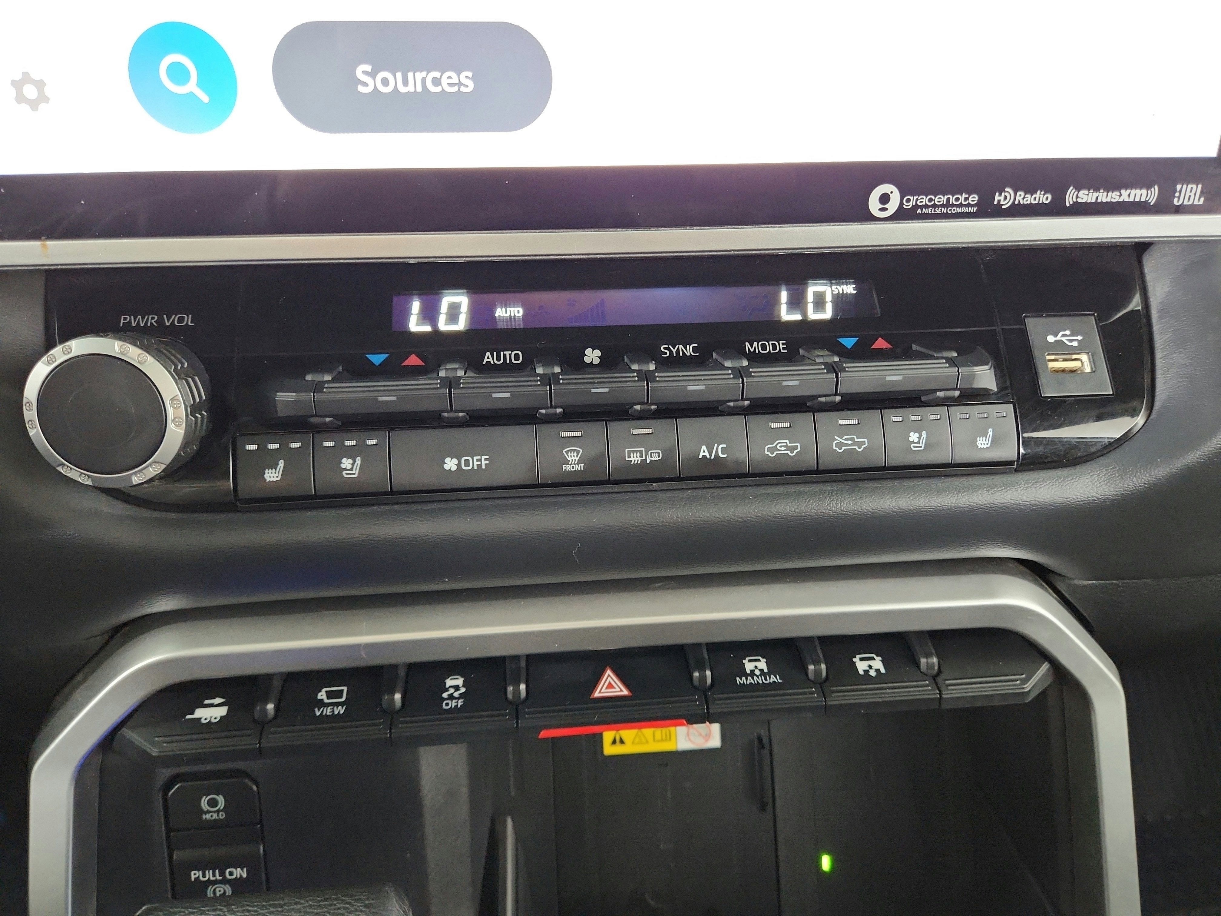 2022 Toyota Tundra Platinum