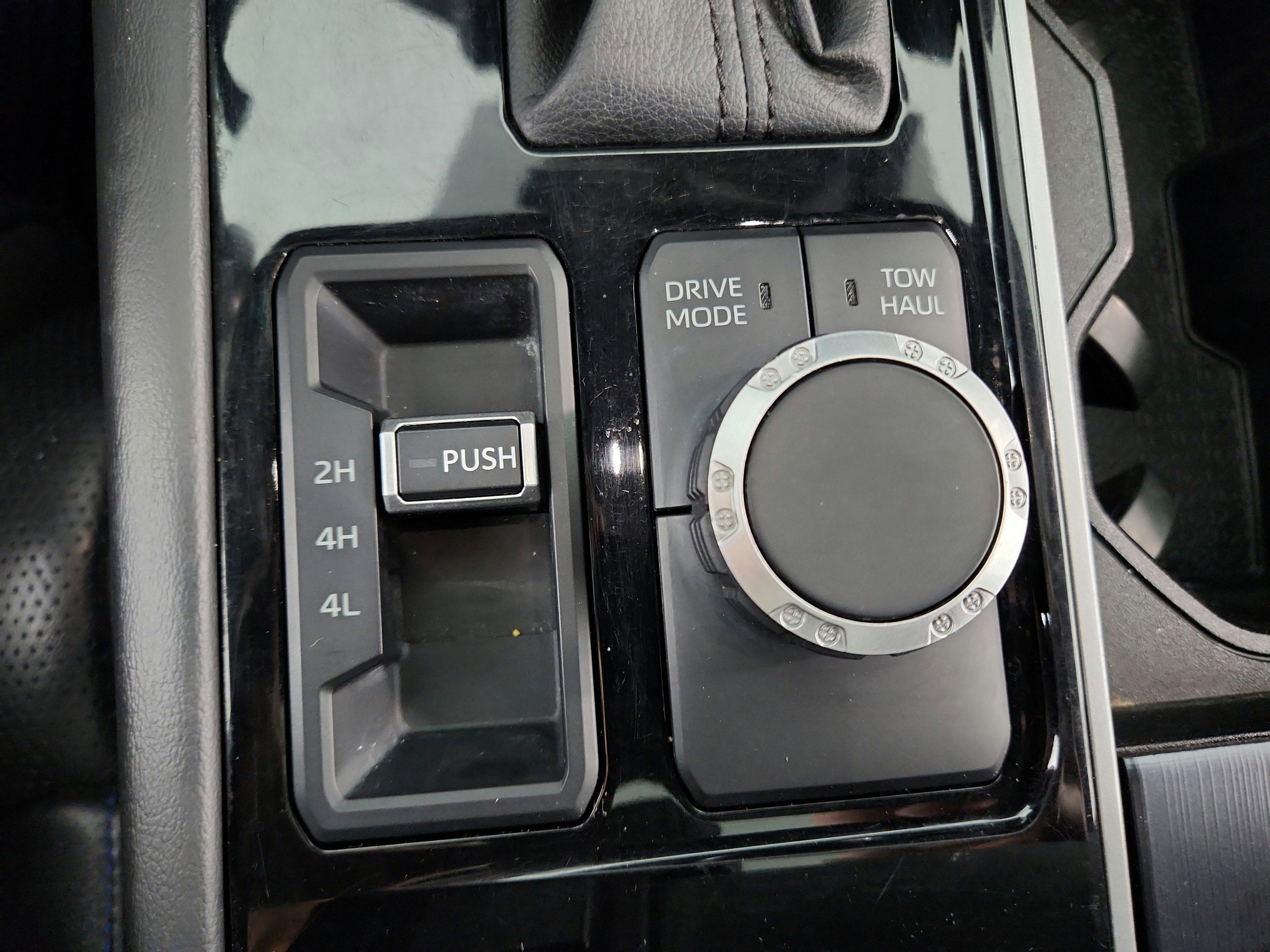 2022 Toyota Tundra Platinum