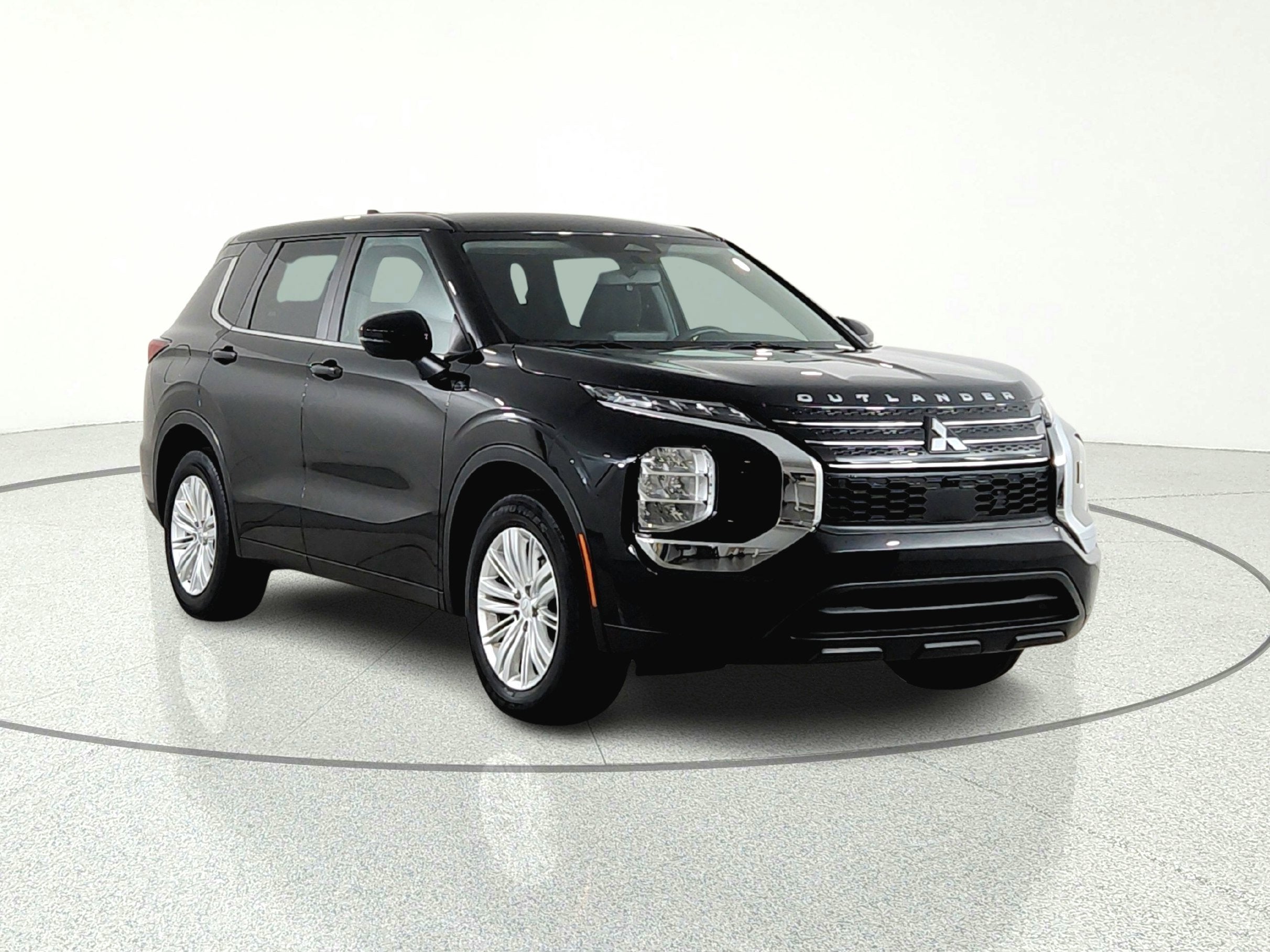 2023 Mitsubishi Outlander ES