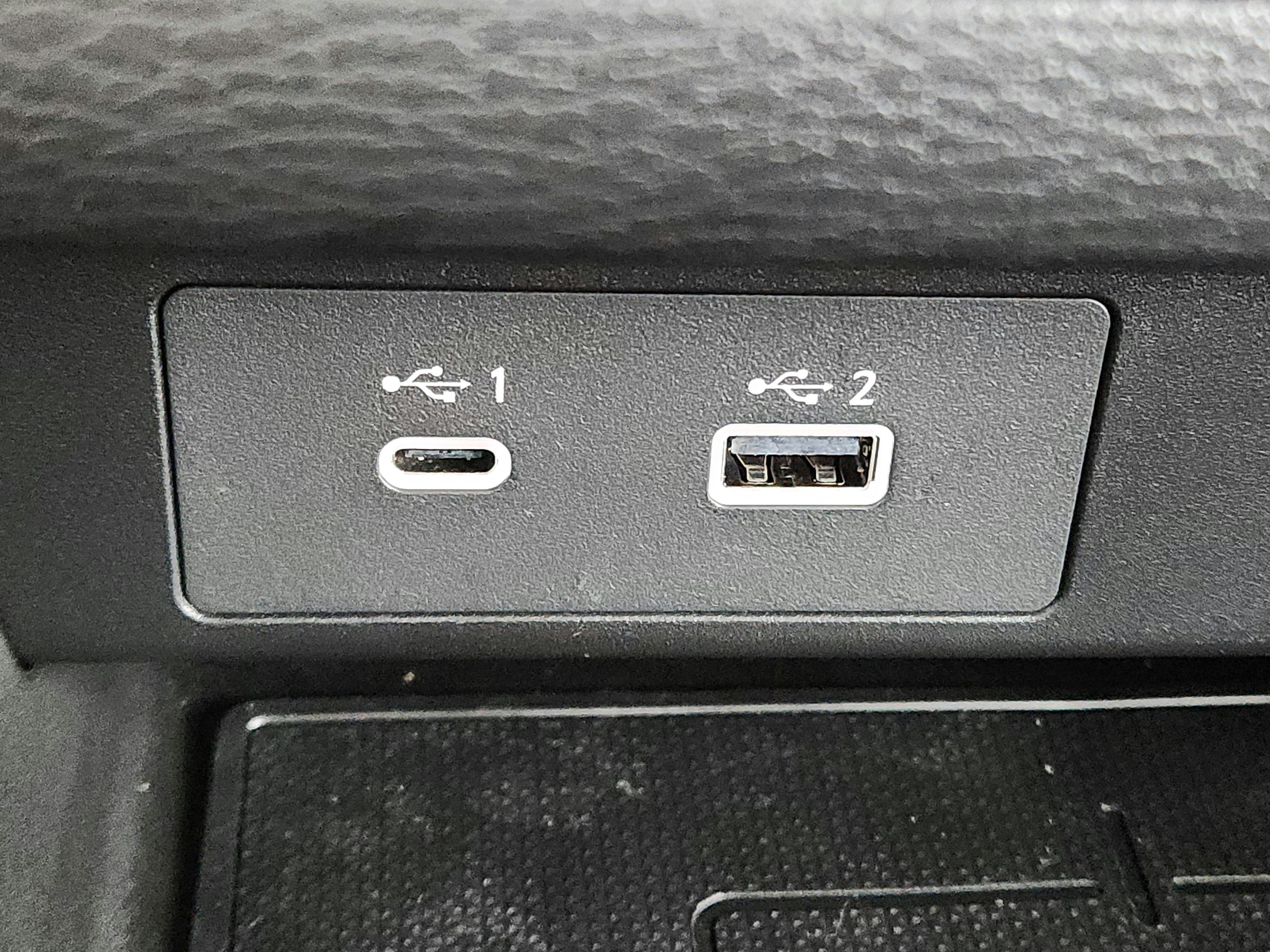 2024 Mitsubishi Outlander PHEV SE S-AWC