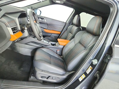 2025 Mitsubishi Outlander PHEV Base