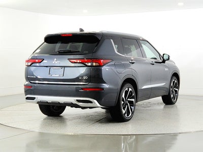 2025 Mitsubishi Outlander PHEV Base