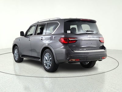 2024 INFINITI QX80 LUXE