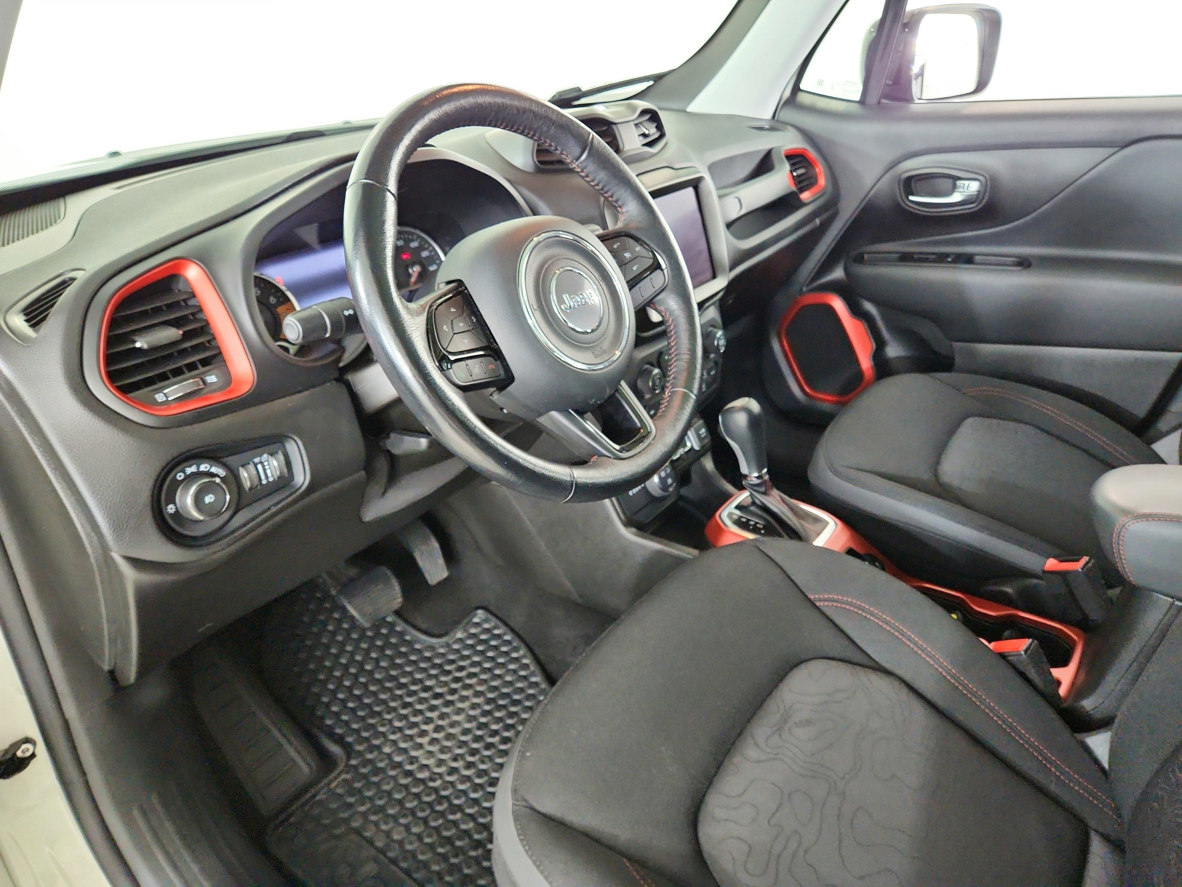 2022 Jeep Renegade Trailhawk