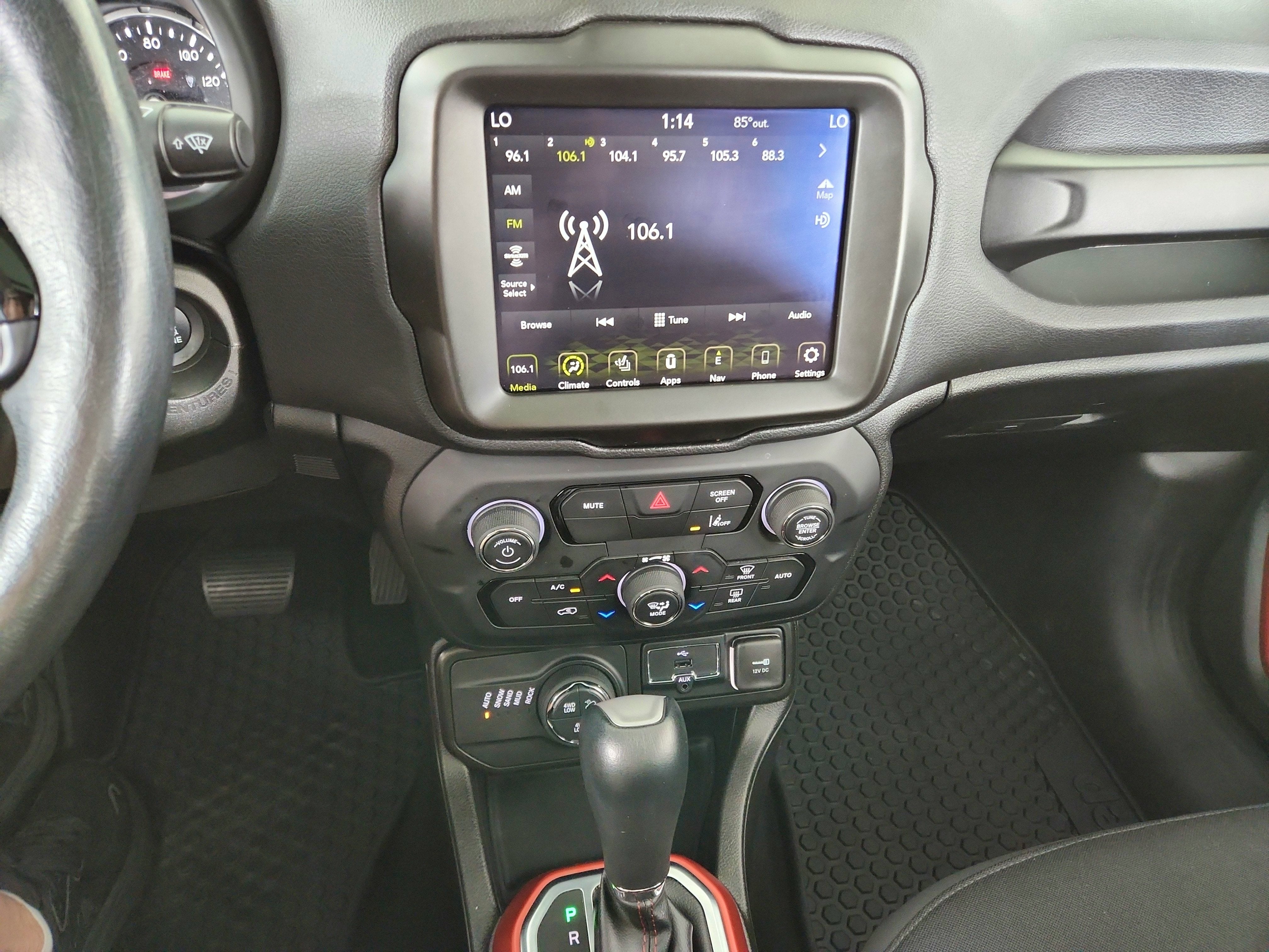 2022 Jeep Renegade Trailhawk