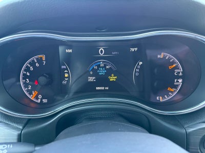 2022 Jeep Grand Cherokee WK Laredo X