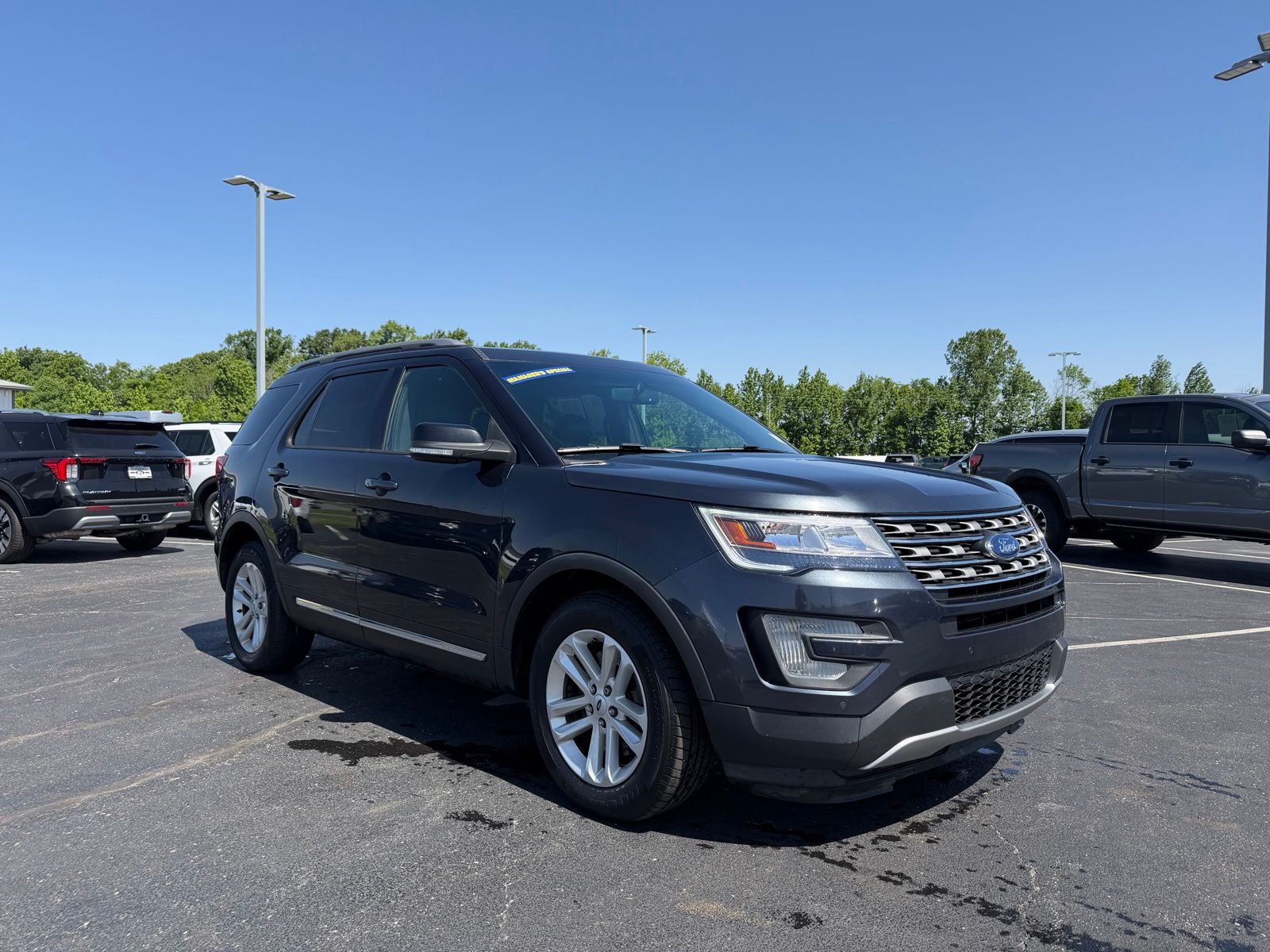 2017 Ford Explorer XLT