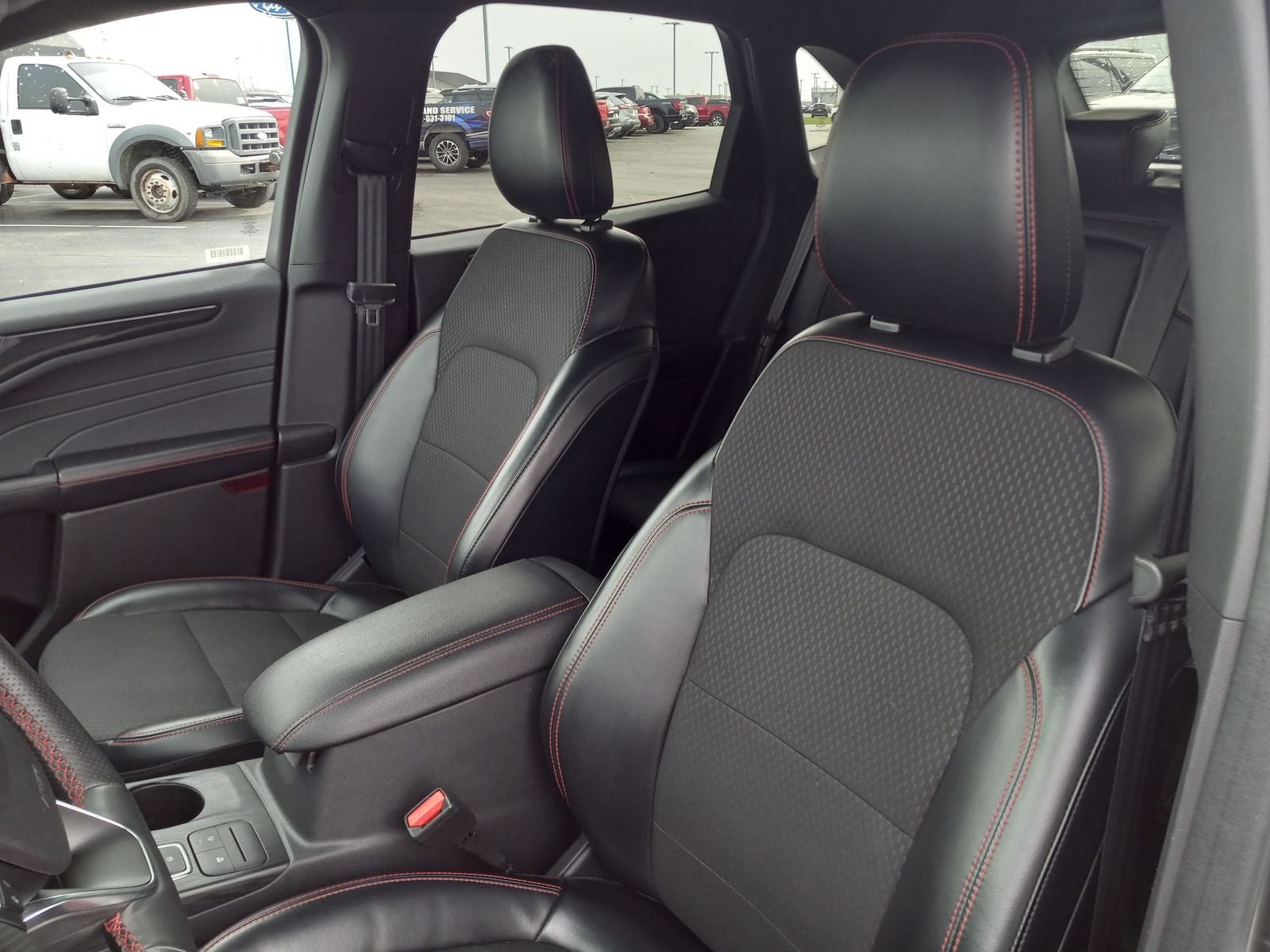 2024 Ford Escape ST-Line