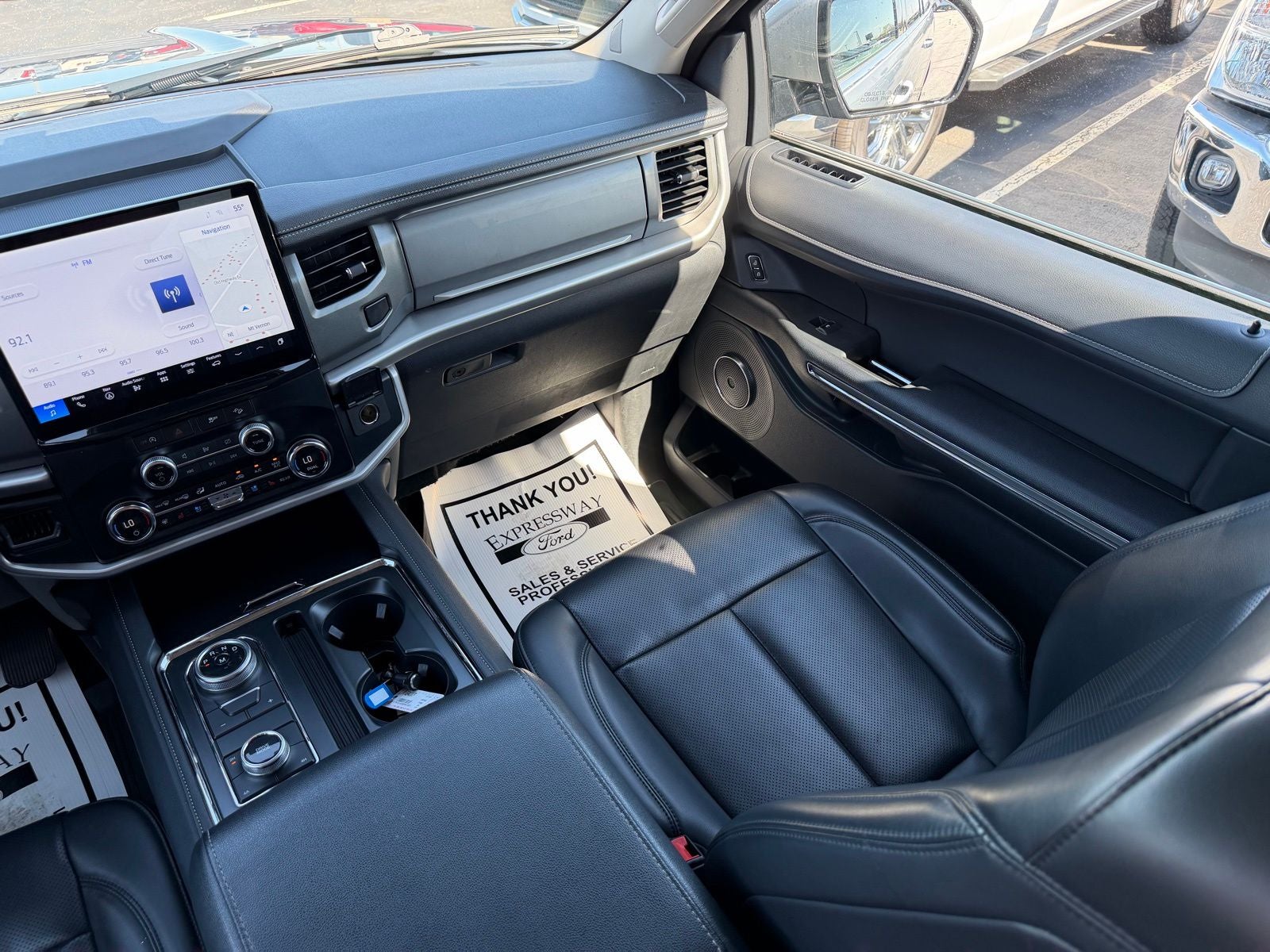 2024 Ford Expedition XLT