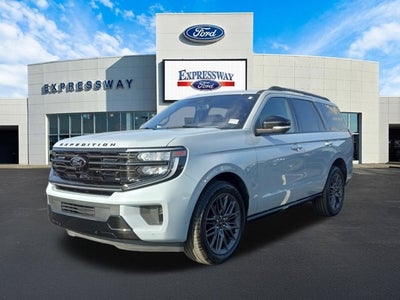 2025 Ford Expedition Platinum
