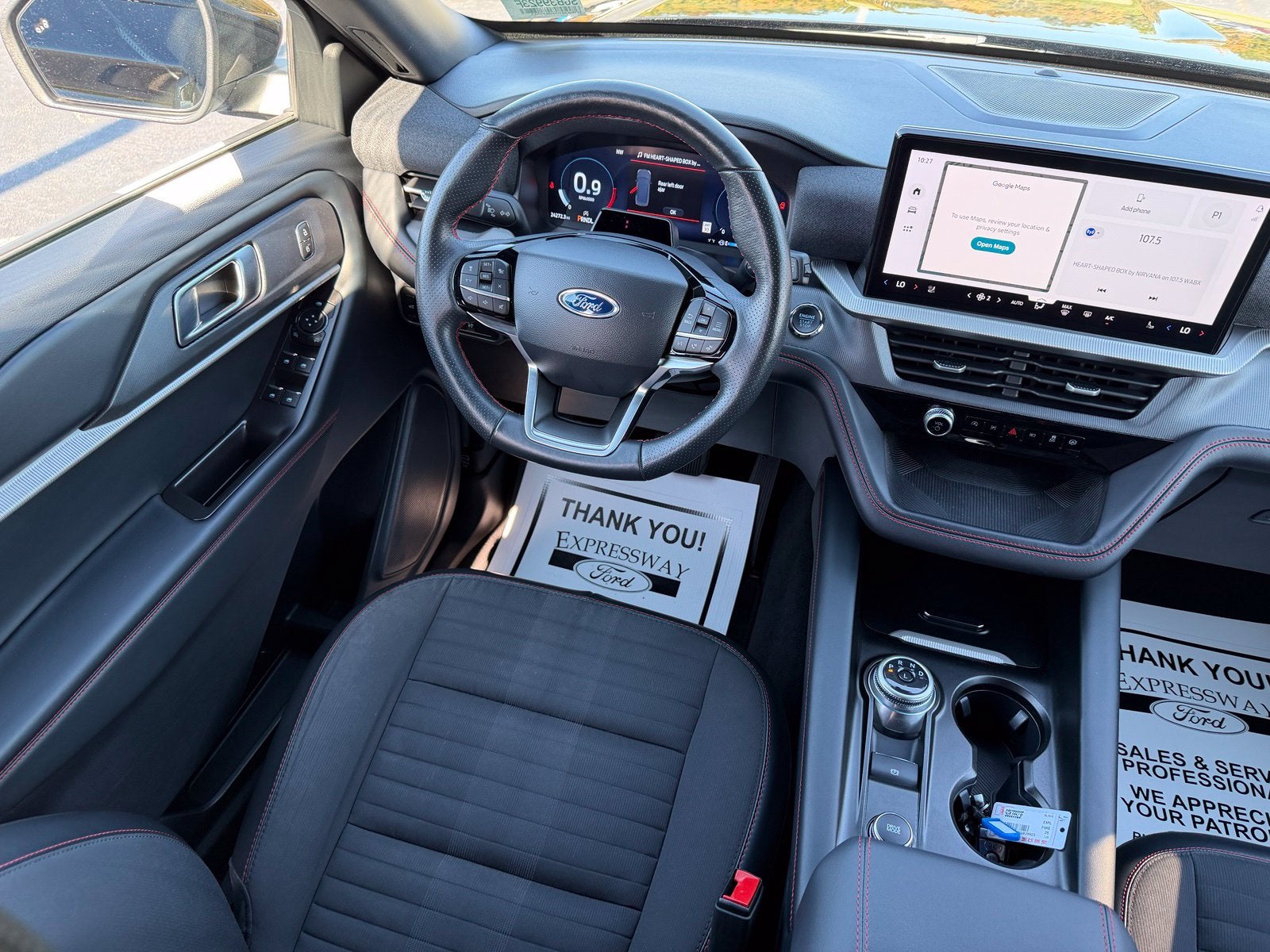 2025 Ford Explorer ST-Line
