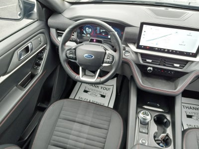 2025 Ford Explorer ST-Line