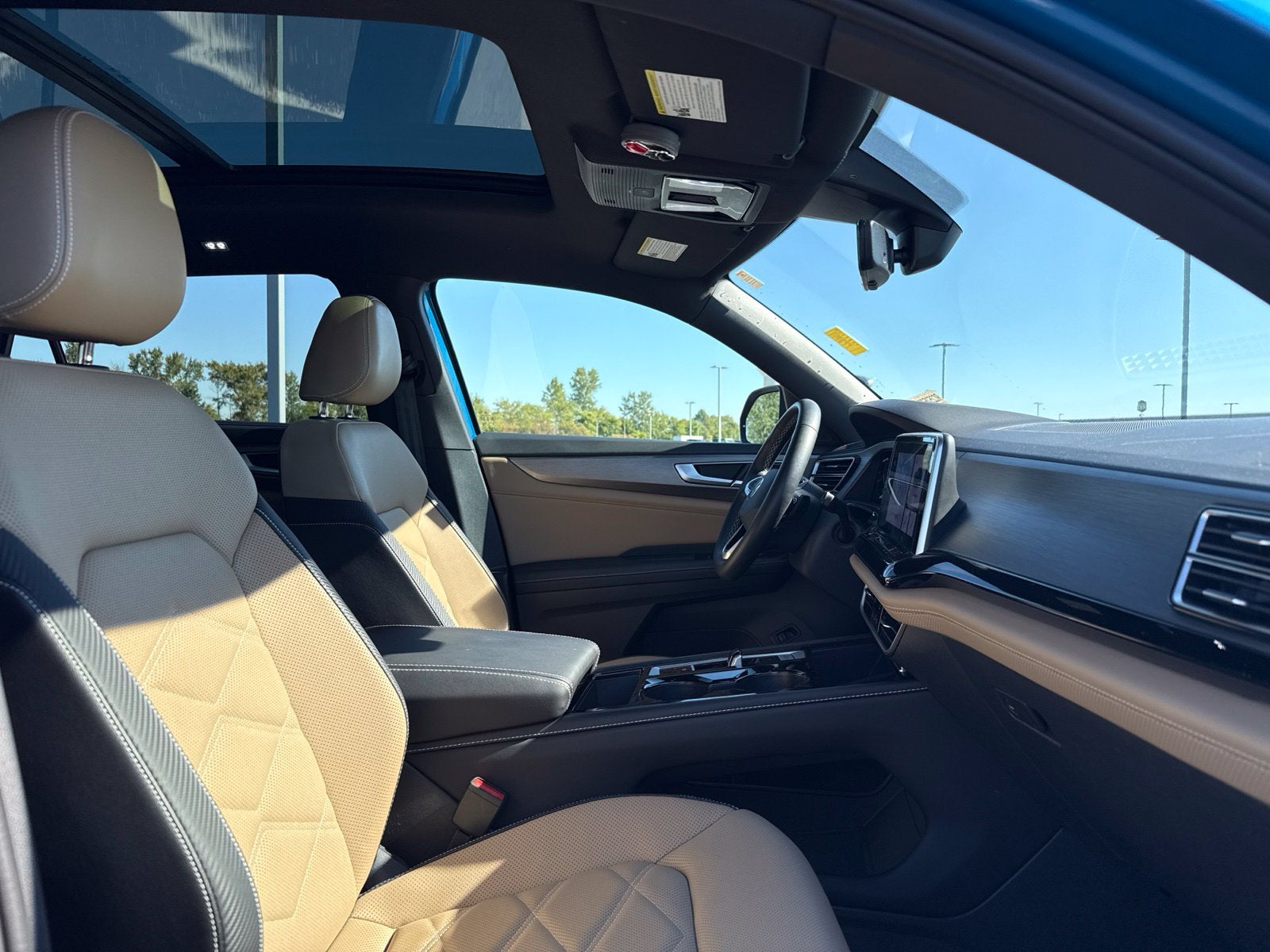 2024 Volkswagen Atlas Cross Sport 2.0T SE w/Technology