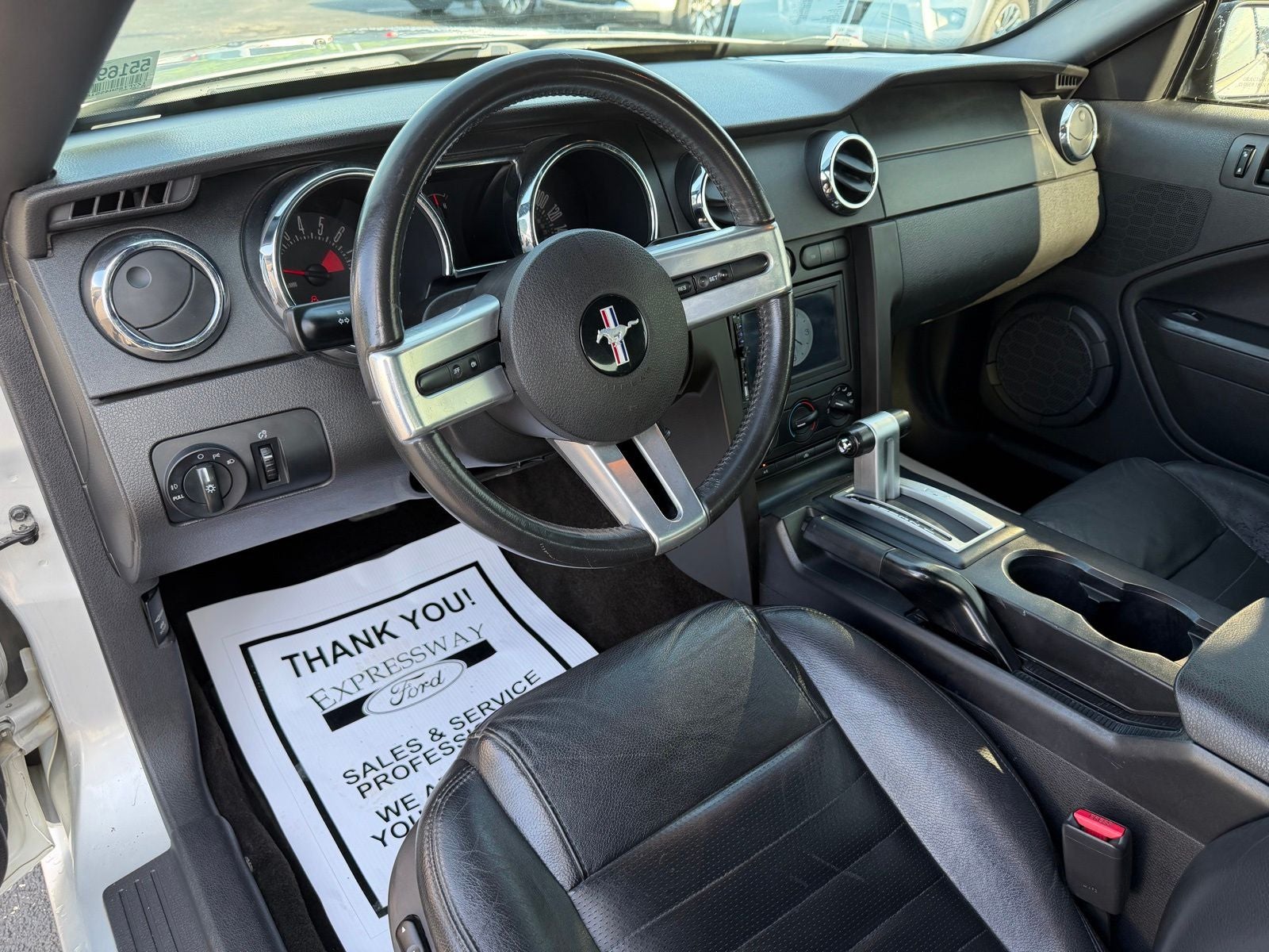 2005 Ford Mustang GT Deluxe
