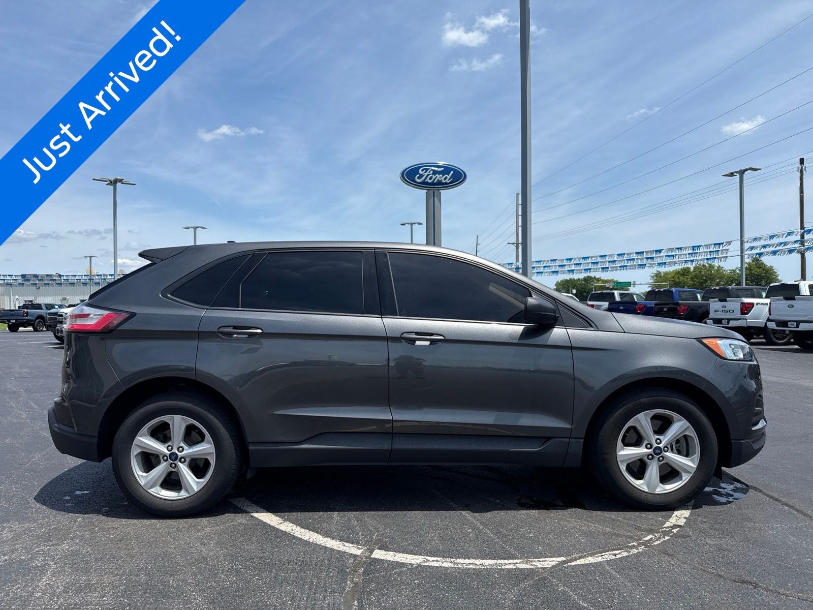 2020 Ford Edge SE