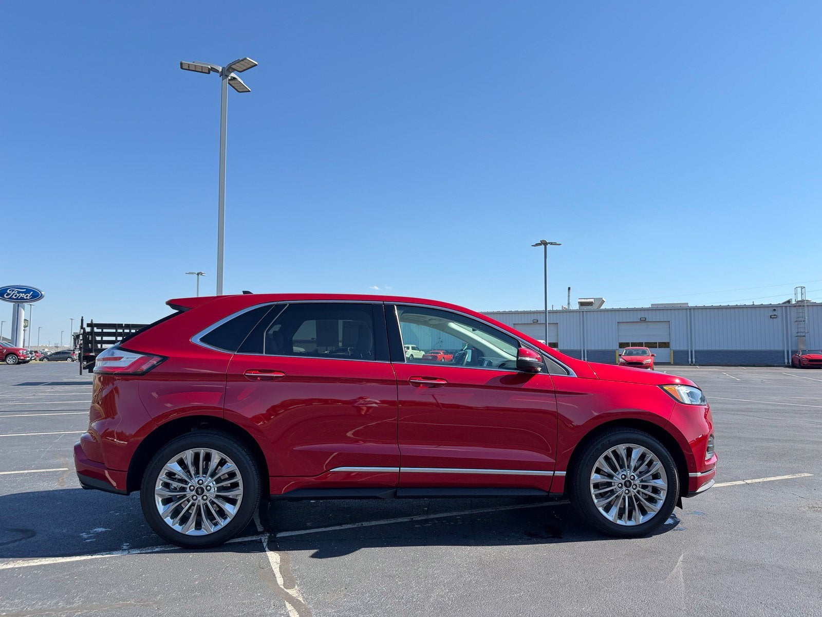 2024 Ford Edge Titanium