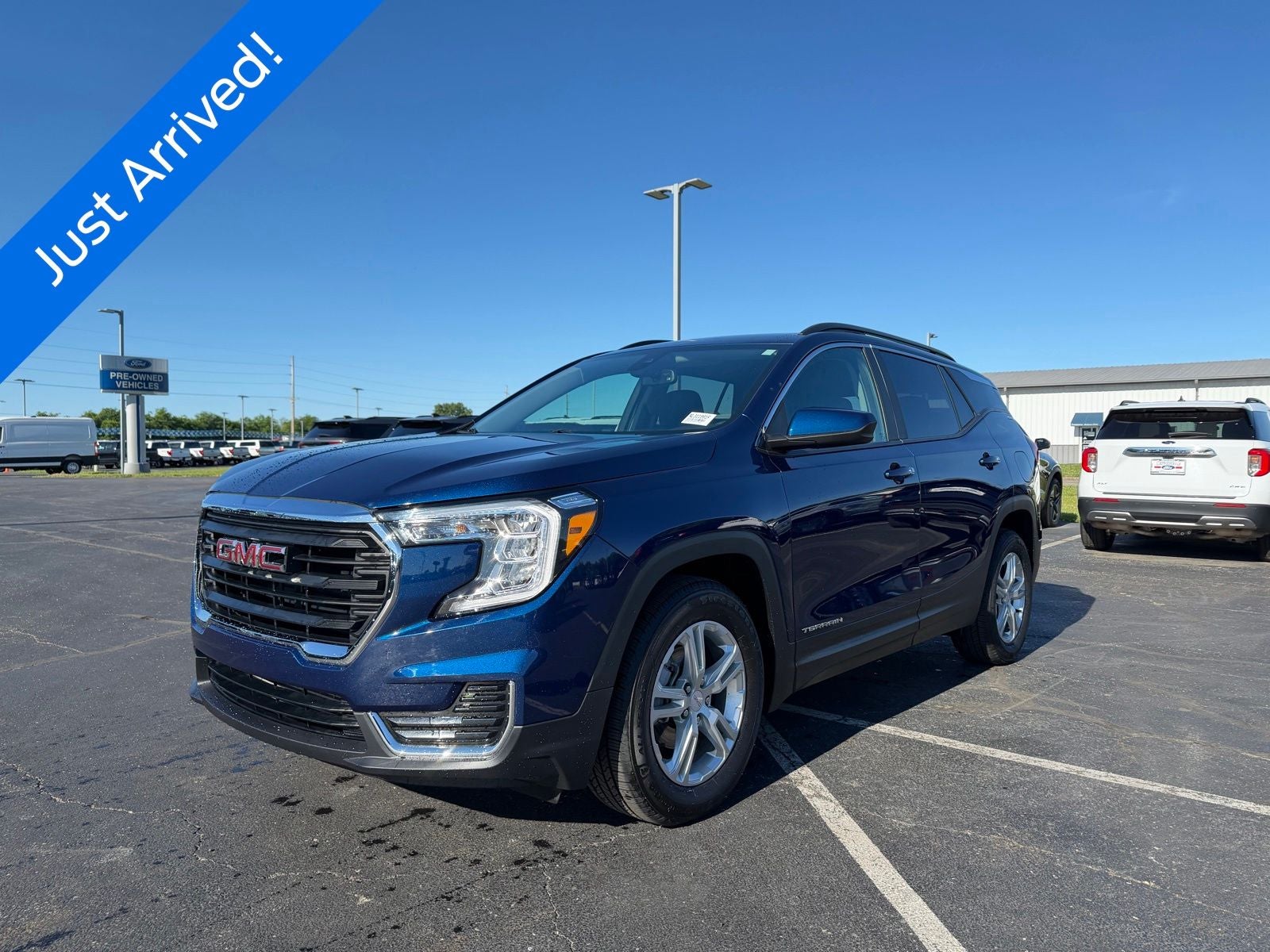 2022 GMC Terrain SLE