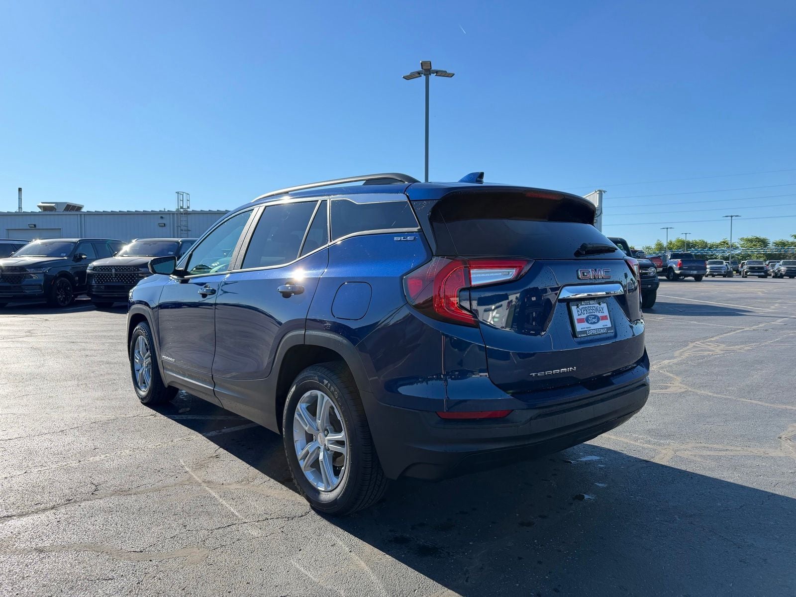 2022 GMC Terrain SLE