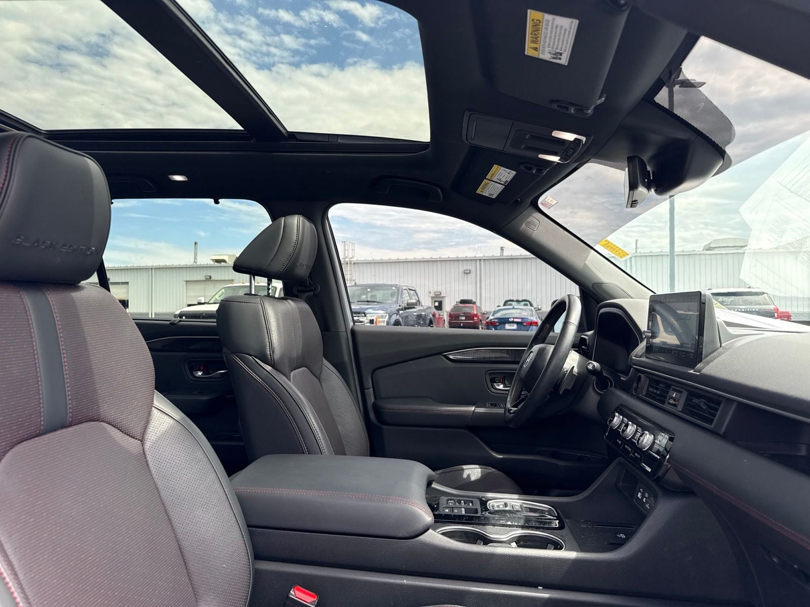 2025 Honda Pilot Black Edition