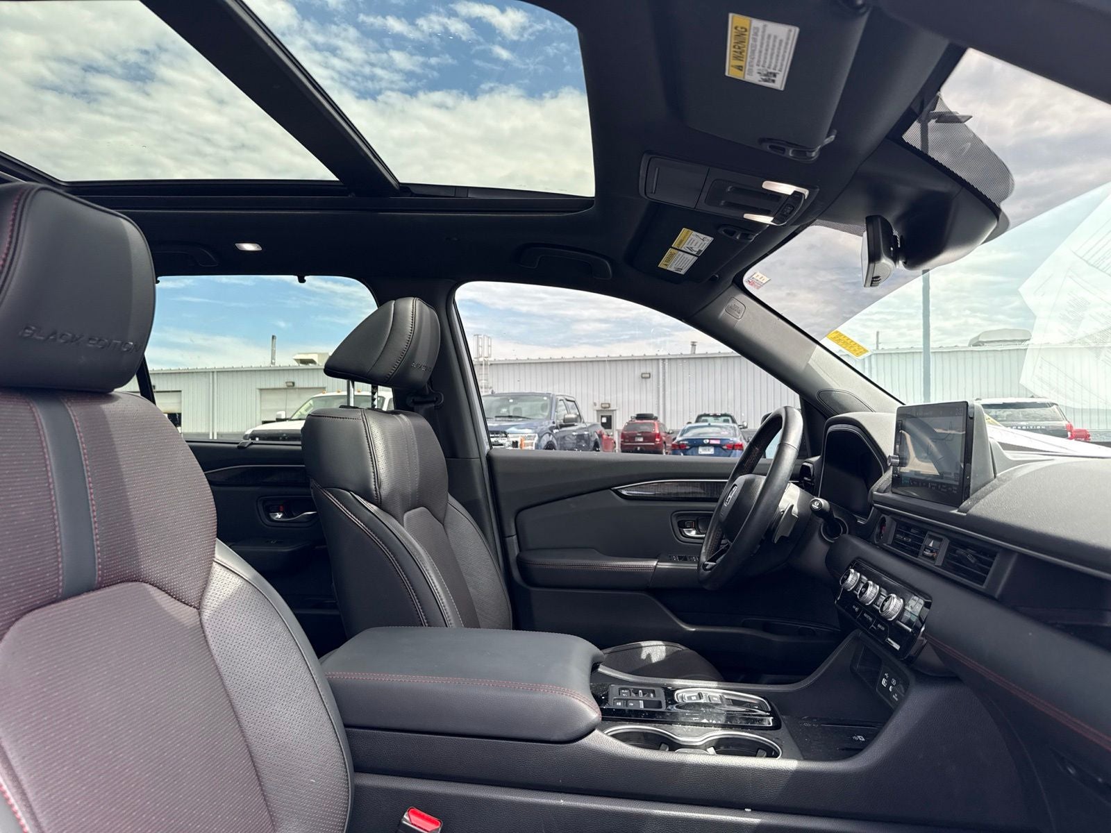 2025 Honda Pilot Black Edition