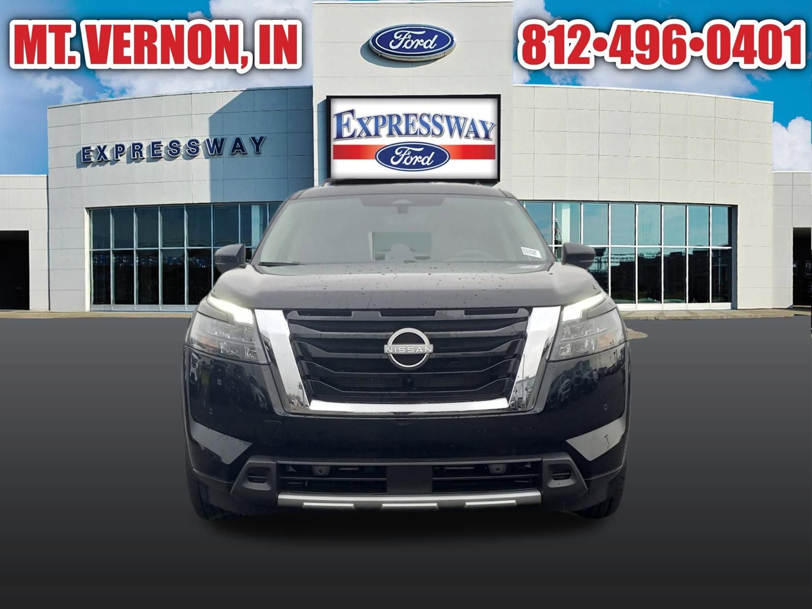 2025 Nissan Pathfinder SL