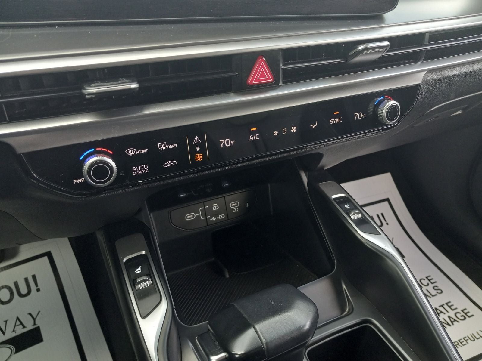 2024 Kia Sorento S