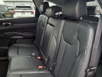 2024 Kia Sorento S