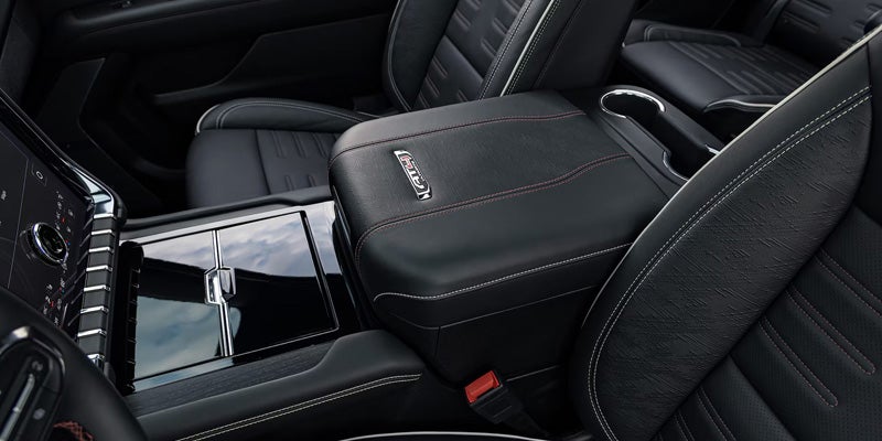 Interior Design of GMC Yukon XL SUV